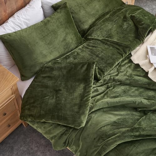 Forest Green Velvet ágynemű szett – Ultra puha steppelt 3 részes ágyneműgarnitúra